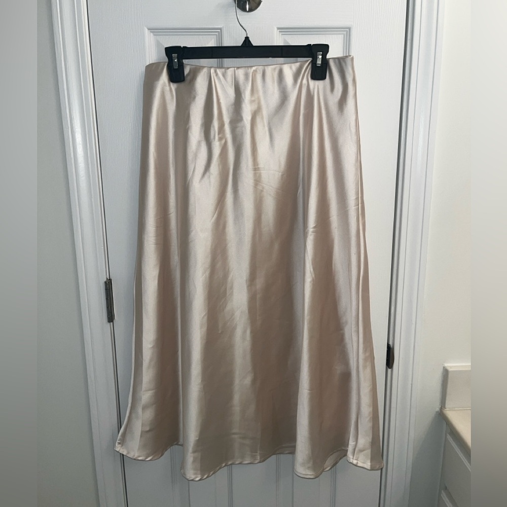 Amazon Silk Midi Skirt - Cream - Size XL